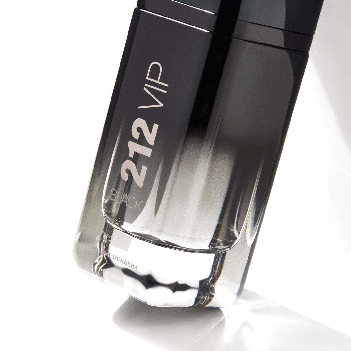 212 VIP Black