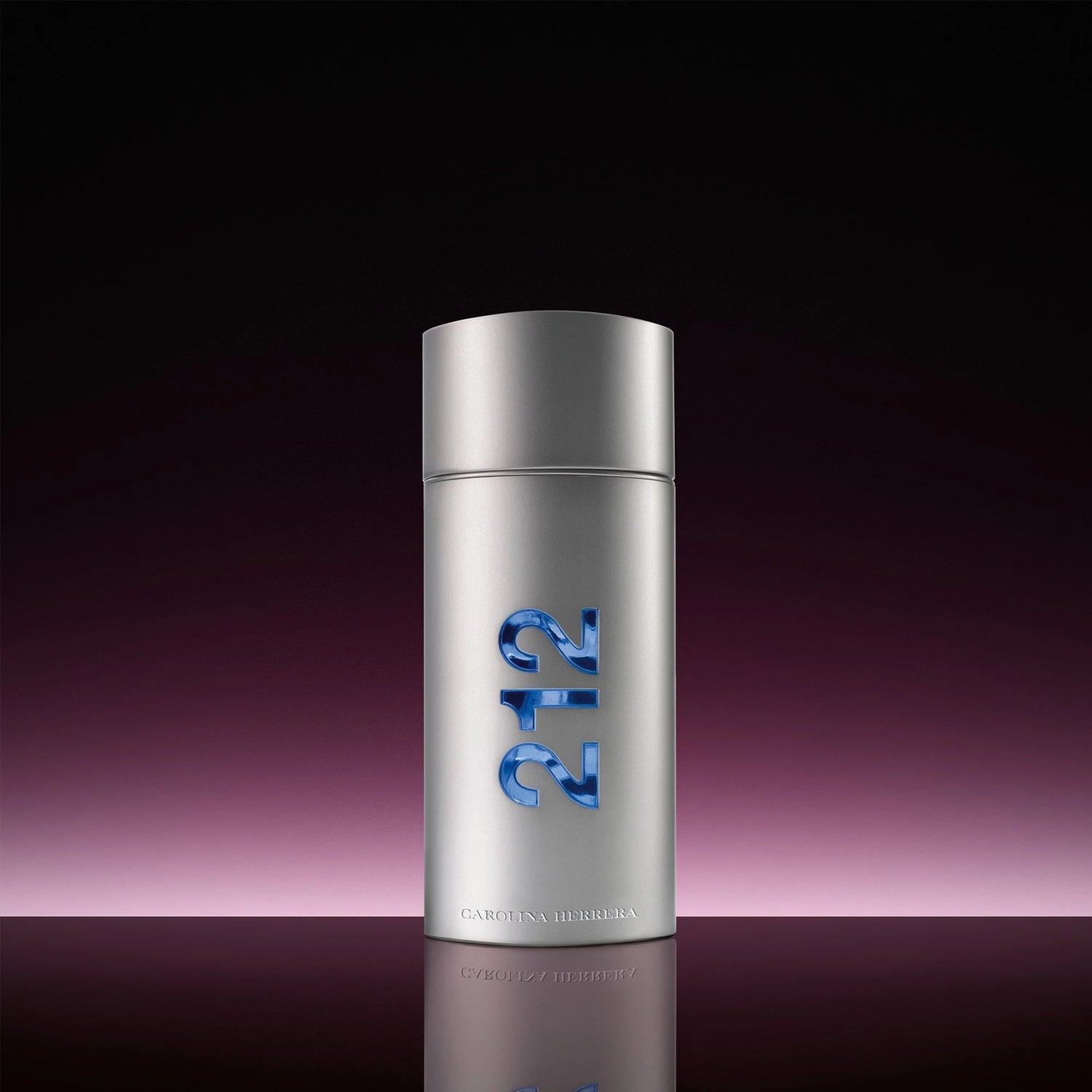 Carolina Herrera 212 Men NYC Men's Eau de Toilette - 200ml